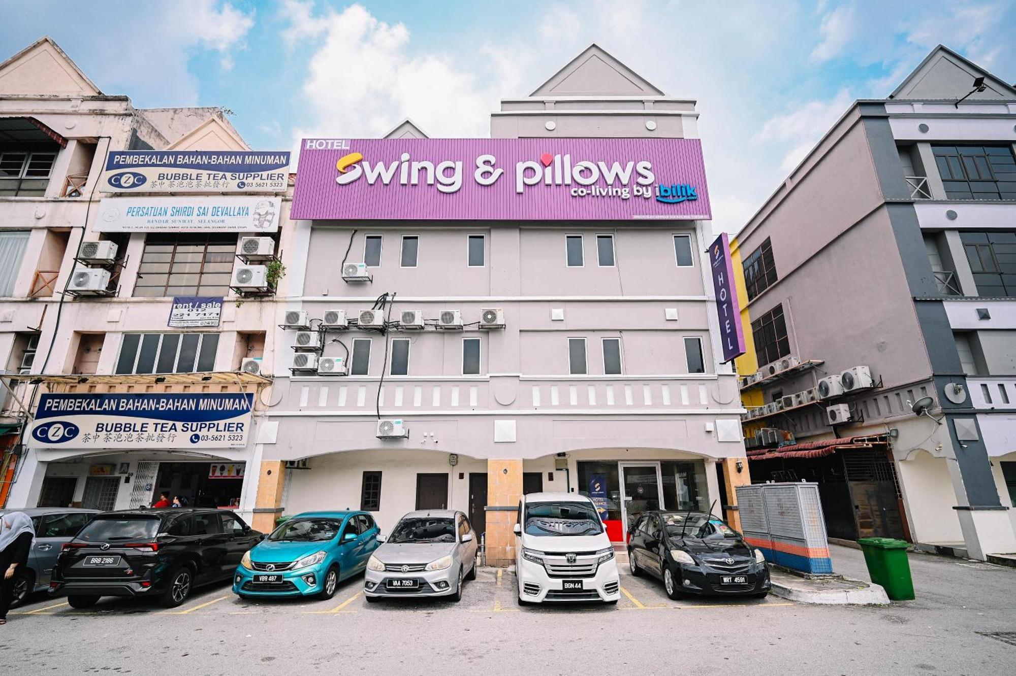 Swing & Pillows - Sunway Pyramid Pj Петалинг Джая Екстериор снимка